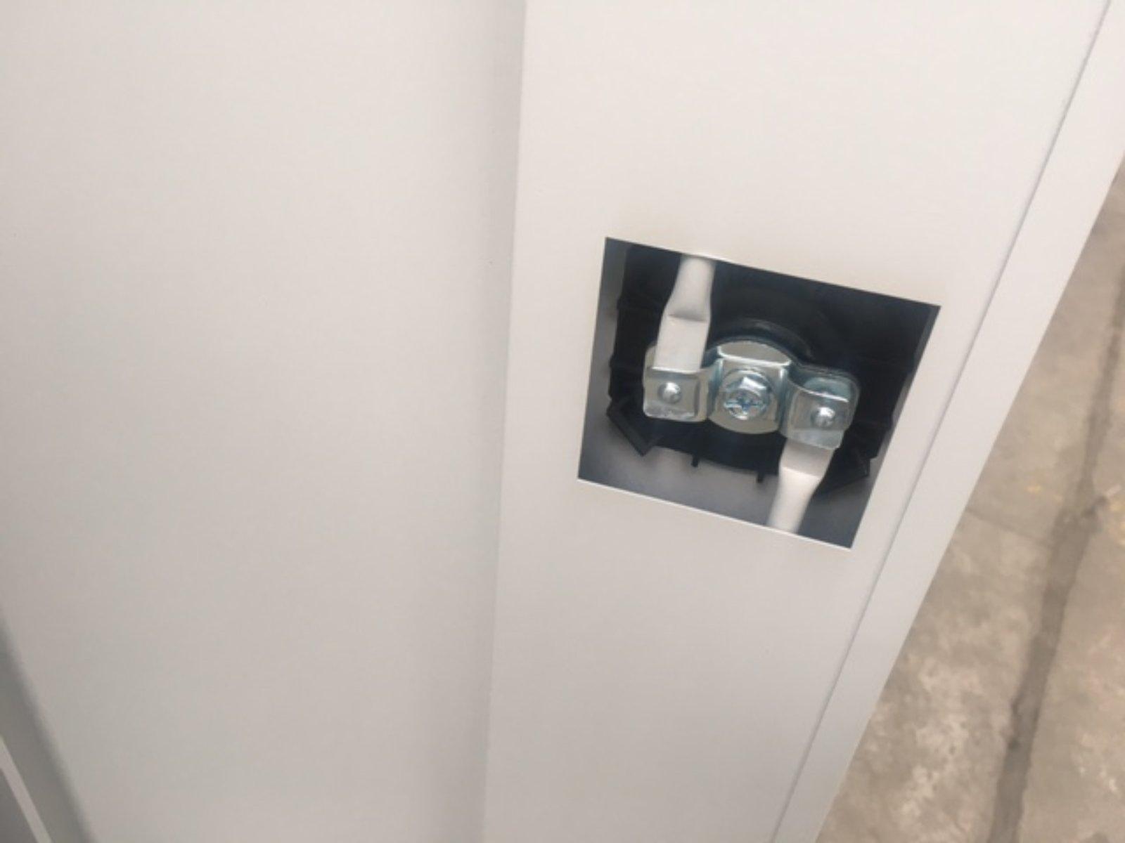 Stahlschrank Putzmittelschrank Mehrzweckschrank Kombischrank *NEU*